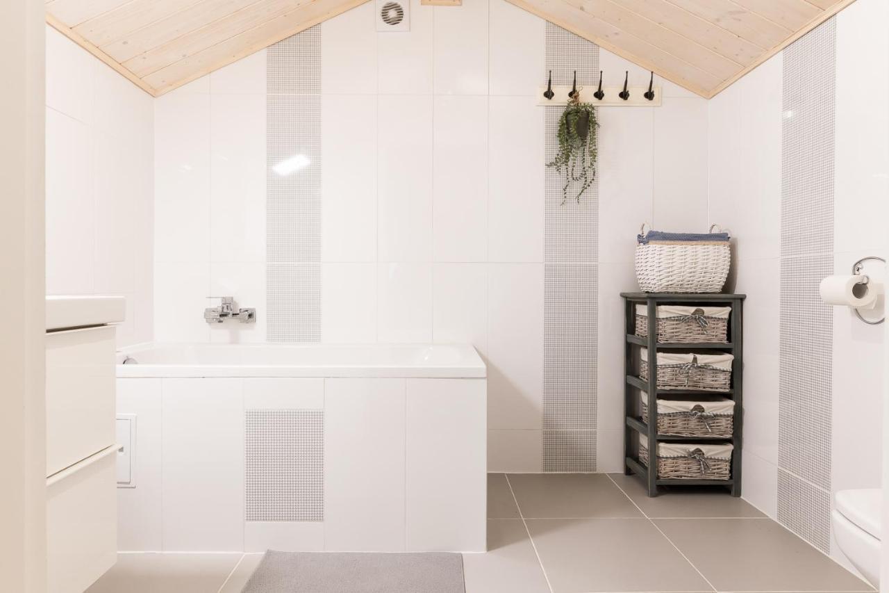 Babiogorska Perelka W Skandynawskim Stylu Z Sauna I Kominkiem Jordanow 外观 照片